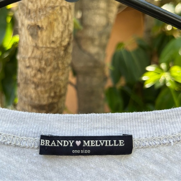 Brandy Melville grey tee that reads “ Malibu California locals only” ! - Picture 4 of 5
